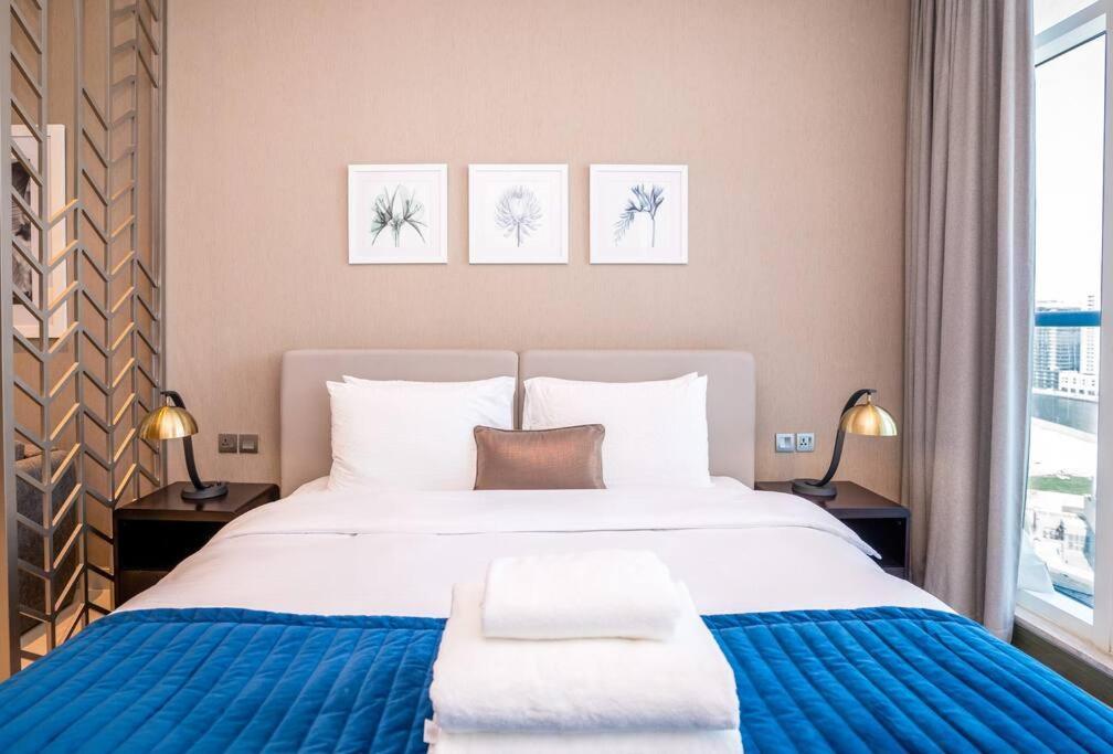 Apartment Elegant In Business Bay With Pool And Gym